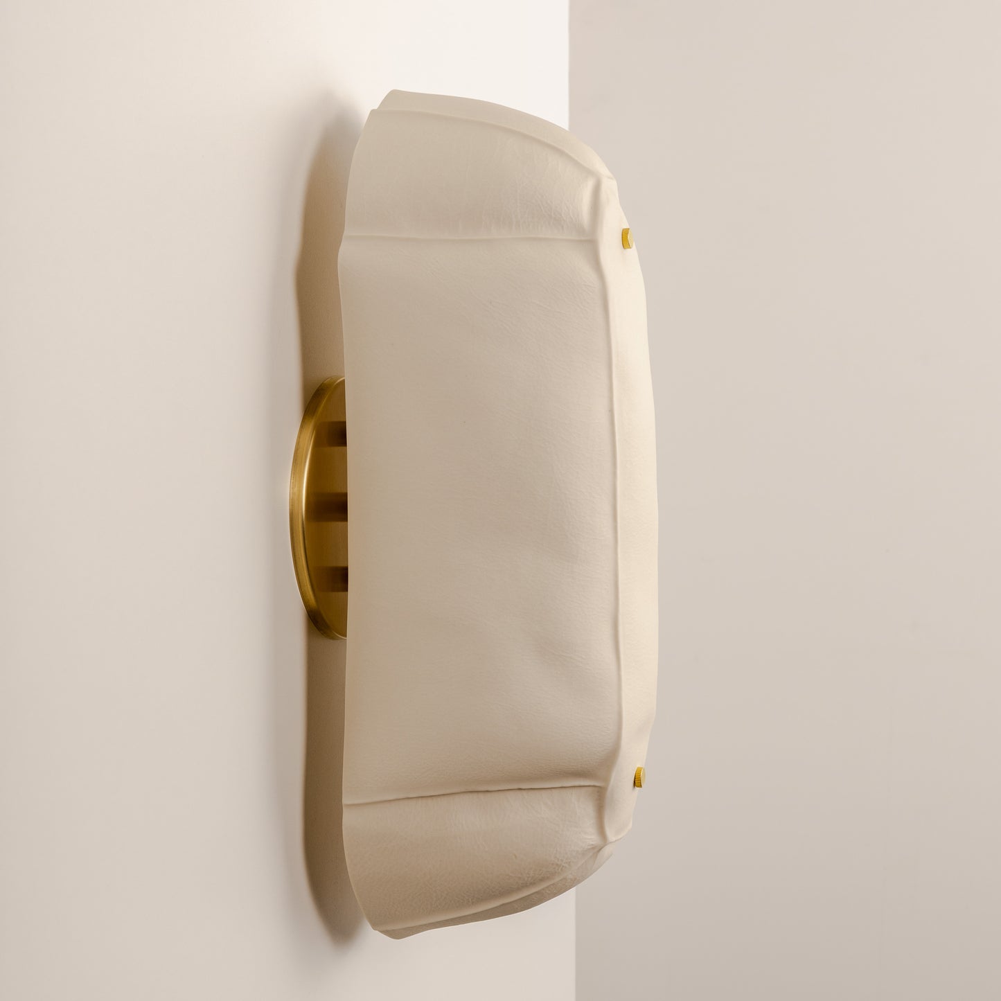 Kawa Wall Sconce 01