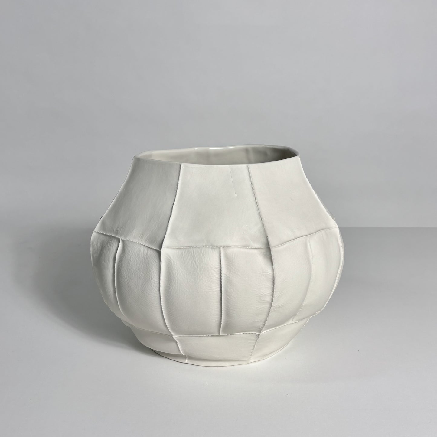 Kawa Large Vessel 01