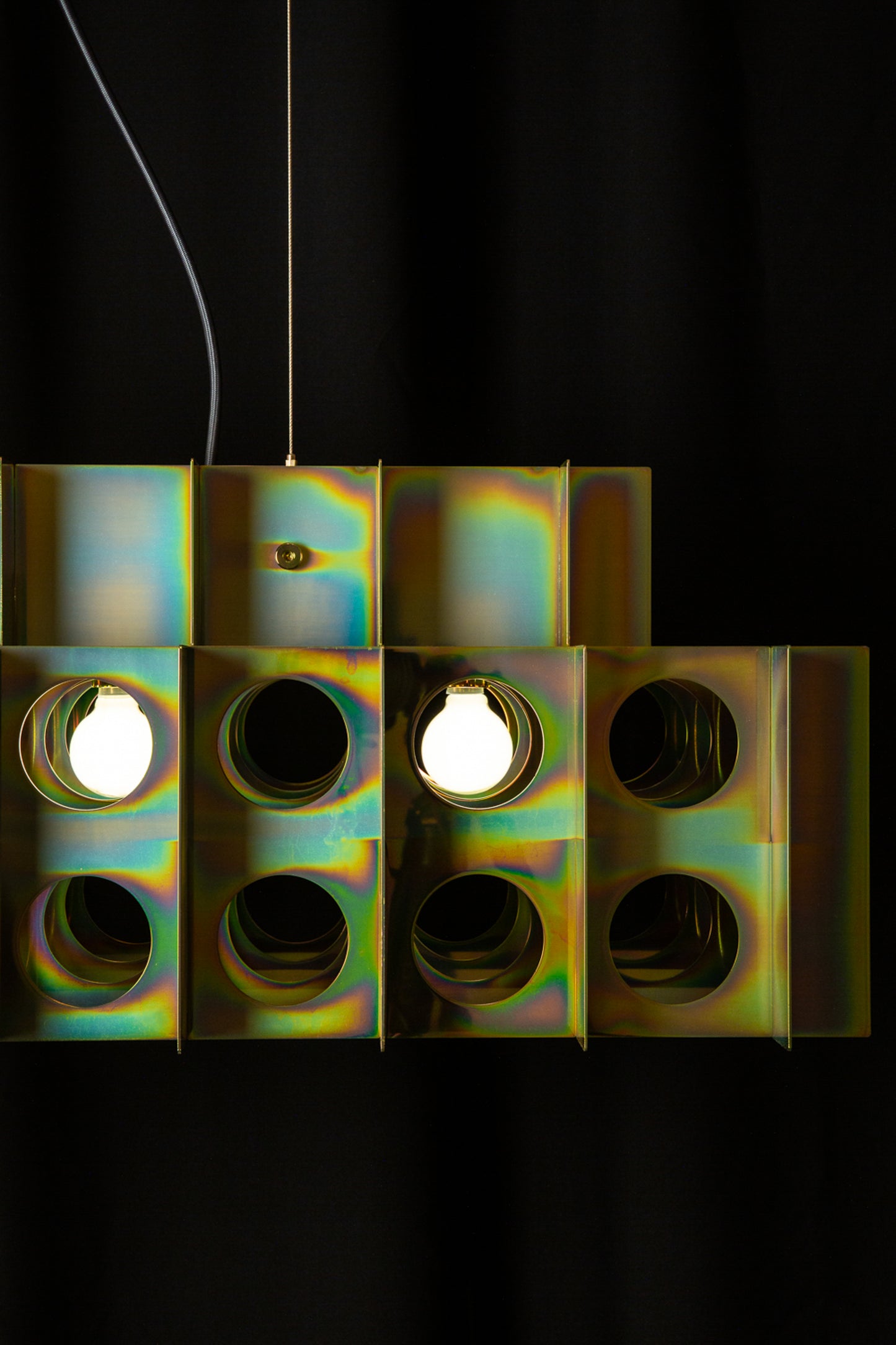 Tenfold Linear Pendant 3TA