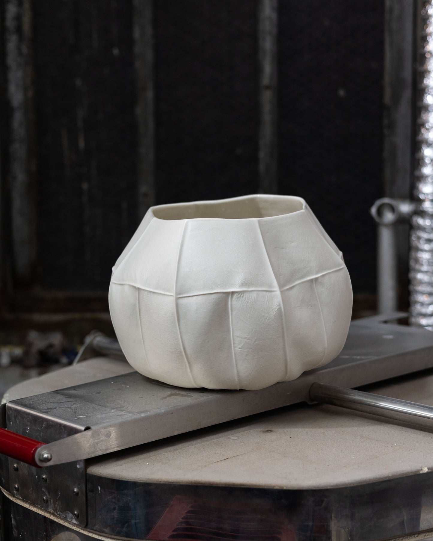 Kawa Large Vessel 02