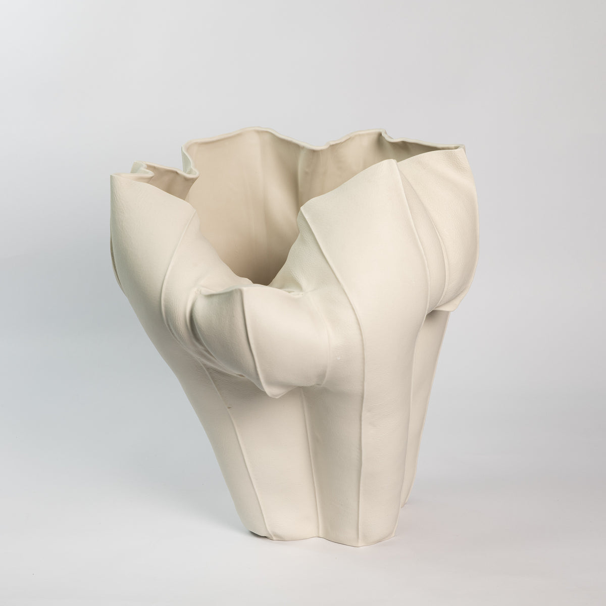 Kawa Large Vessel 05.3