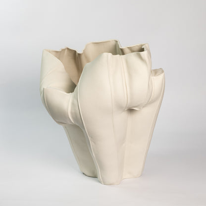 Kawa Large Vessel 05.3